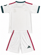 Ensemble maillot + short Enfant Real Madrid 26/27 Domicile